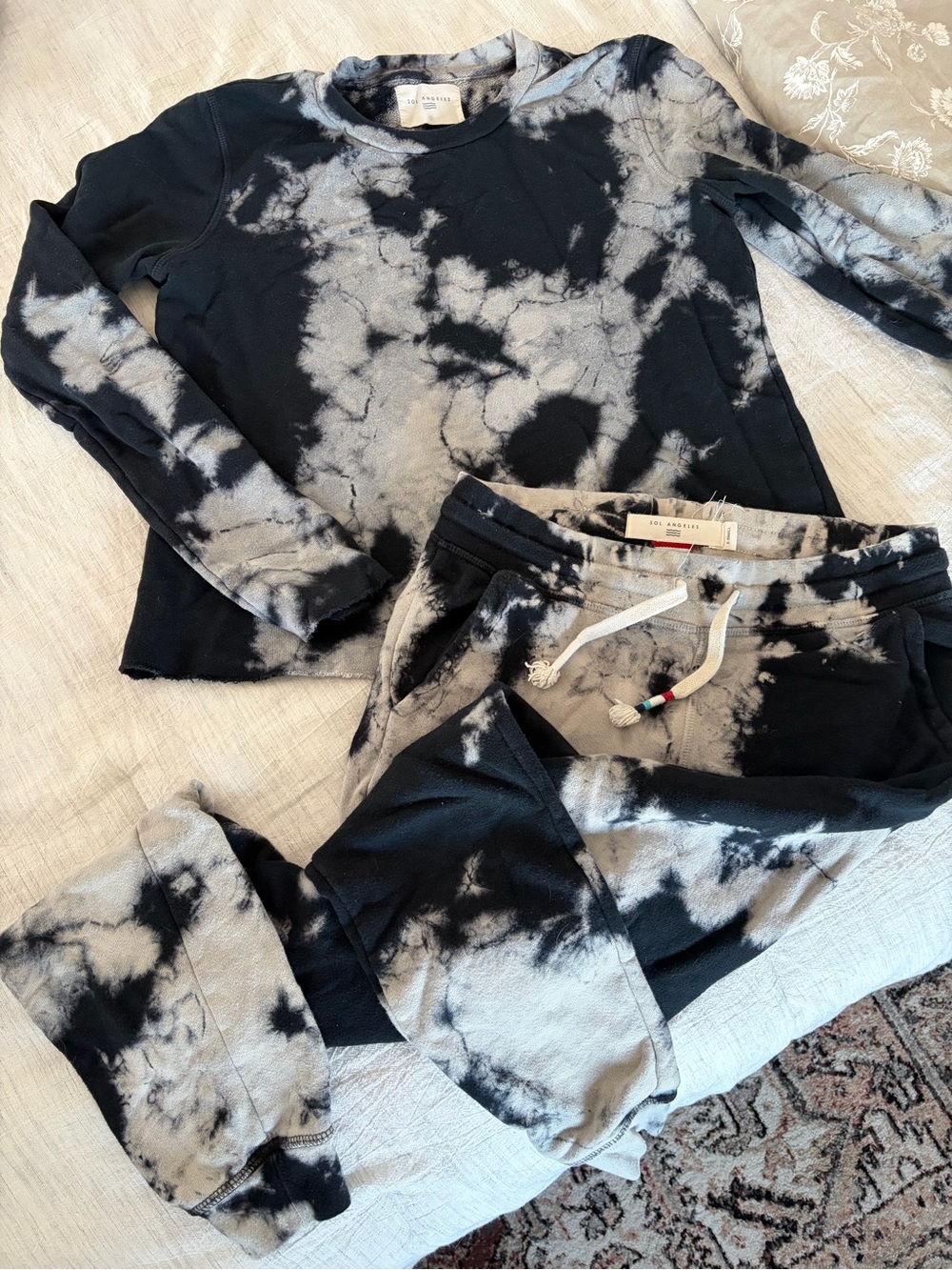 Sol Angeles Black & Gray Tie-Dye Loungewear Set